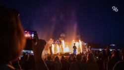 Красочным шоу открыли сезон фонтанов на площади князя Владимира в Ставрополе